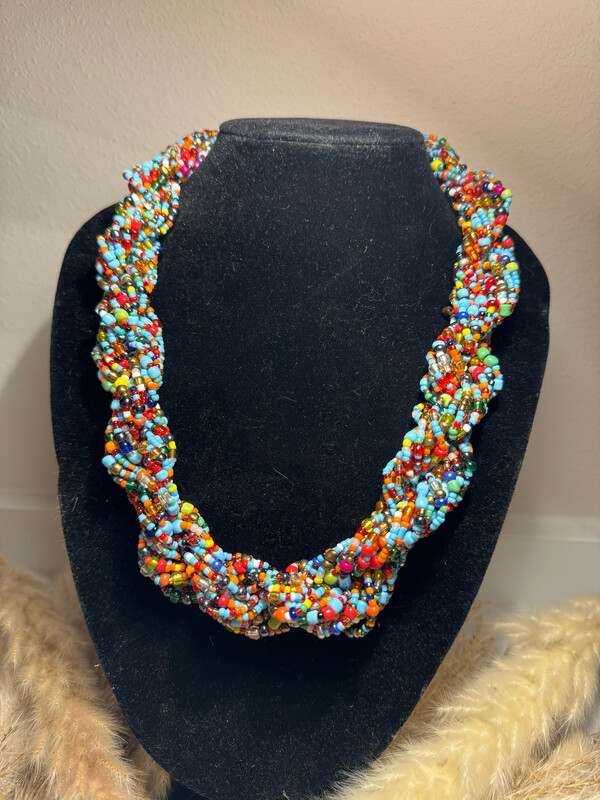 Emunyu Twisted Necklace