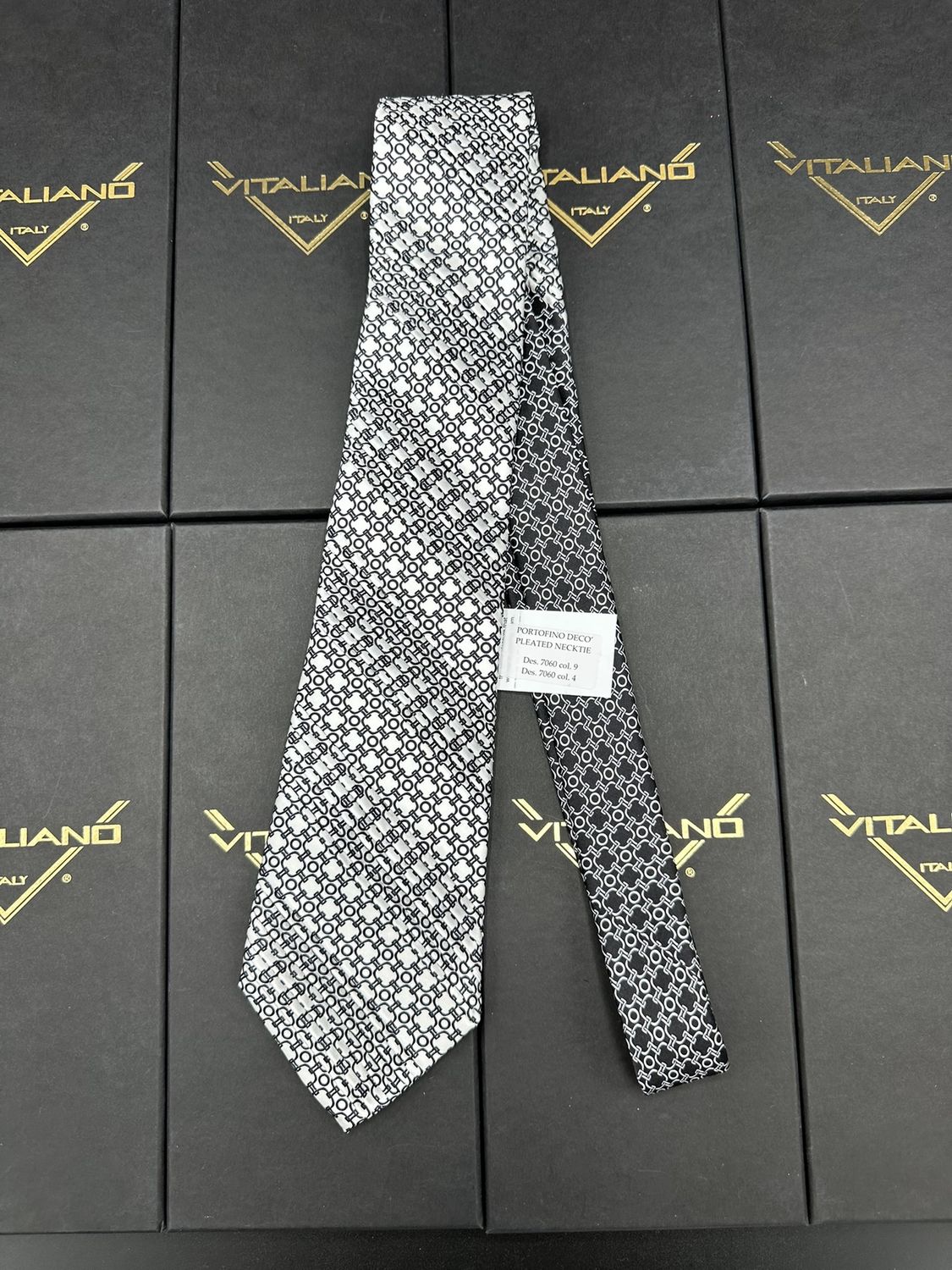 Vitaliano 16014 Custom Knot Portofino Pleated Necktie Des 7060 col 9 Des 7060 col 4