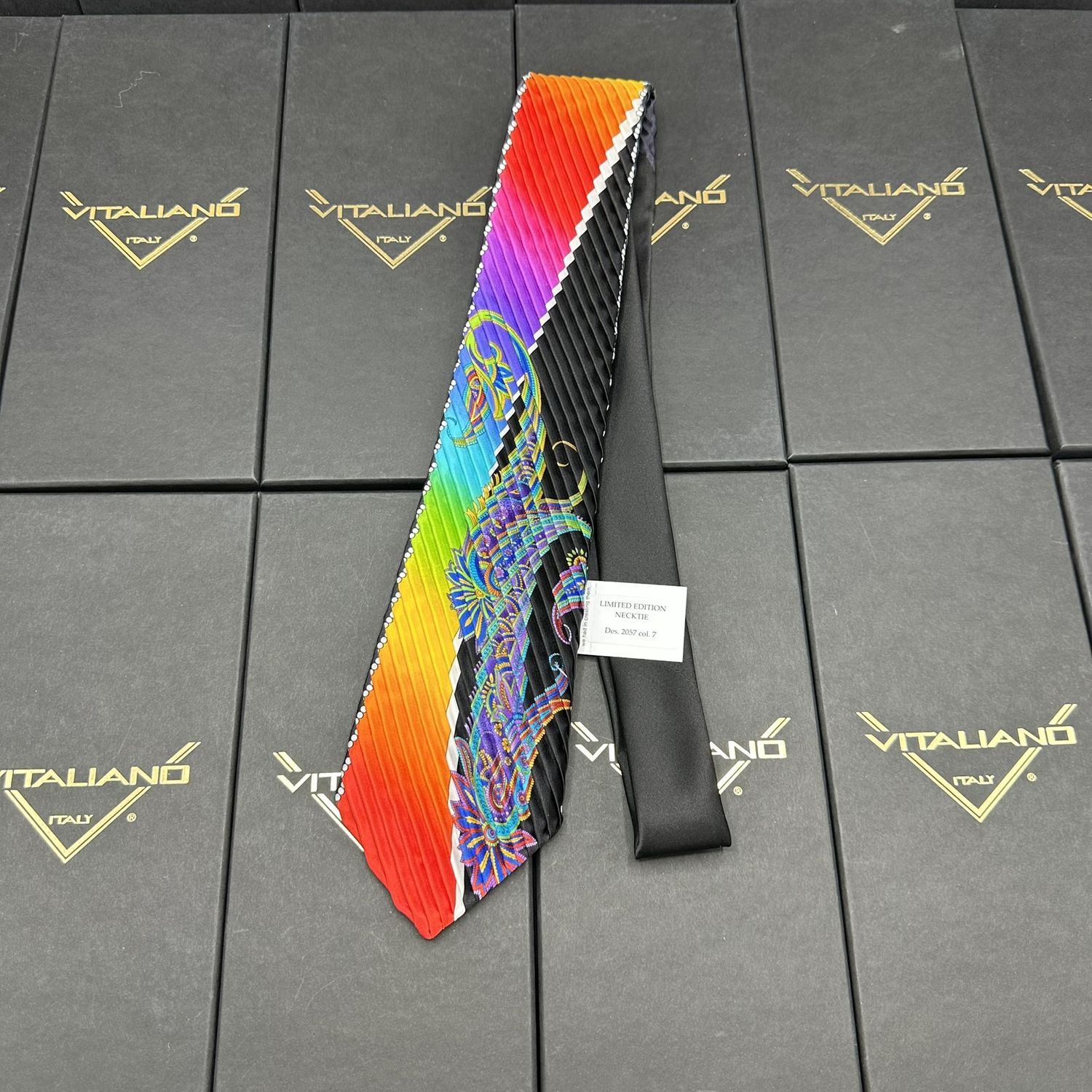 Vitaliano 16026 Limited Edition Pleated Necktie Des 2057 col 7