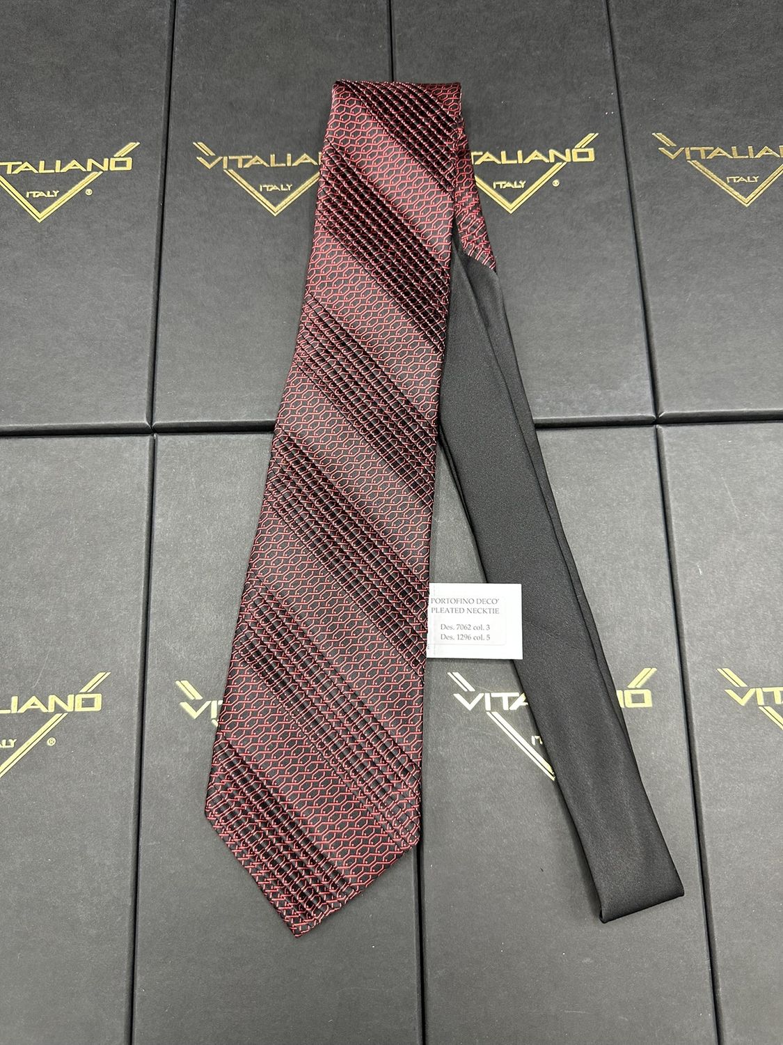 Vitaliano 16013 Custom Knot Portofino Pleated Necktie Des 7062 col 3 Des 1296 col 5