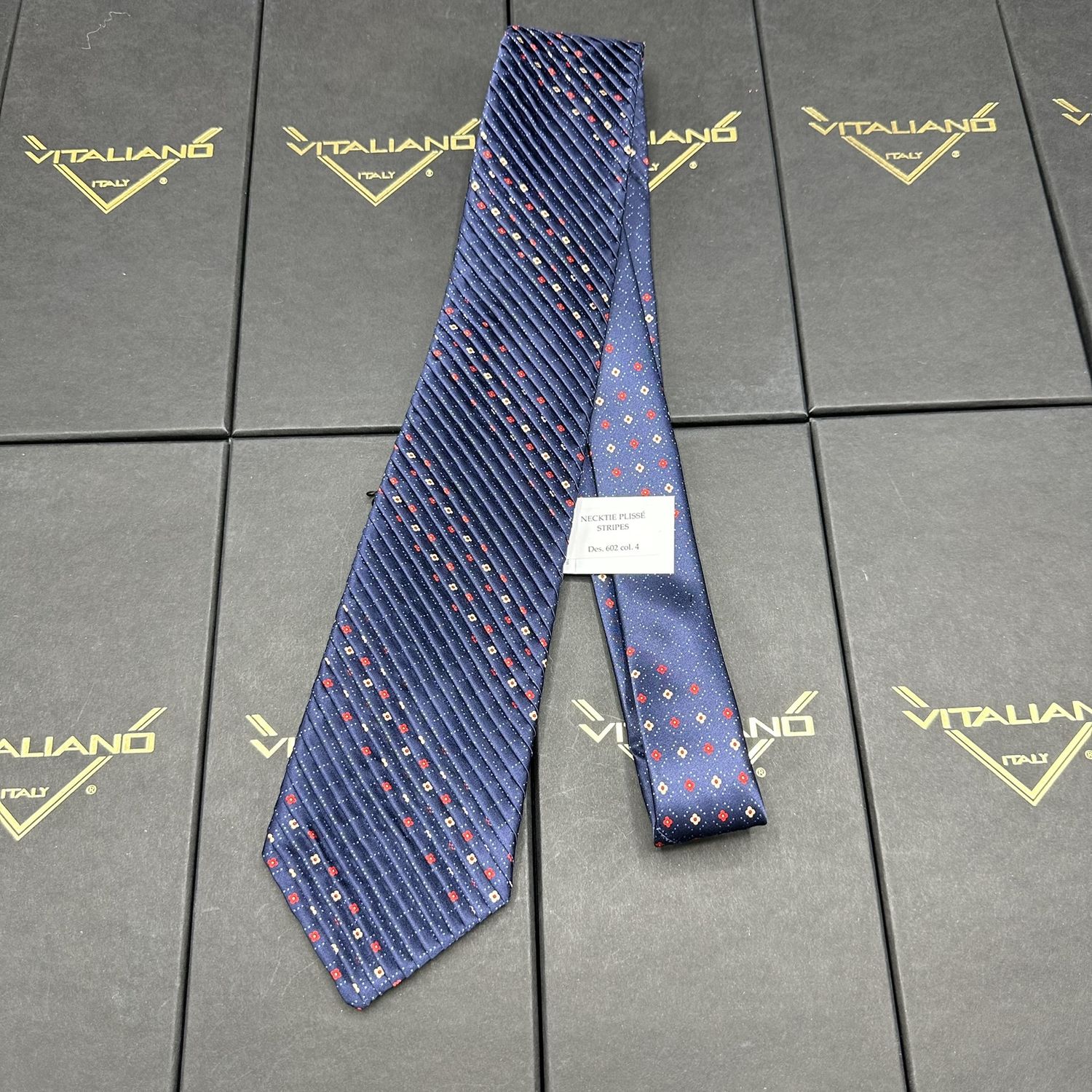 Vitaliano 16032 Pleated Necktie Plisse Stripes Des 602 col 4