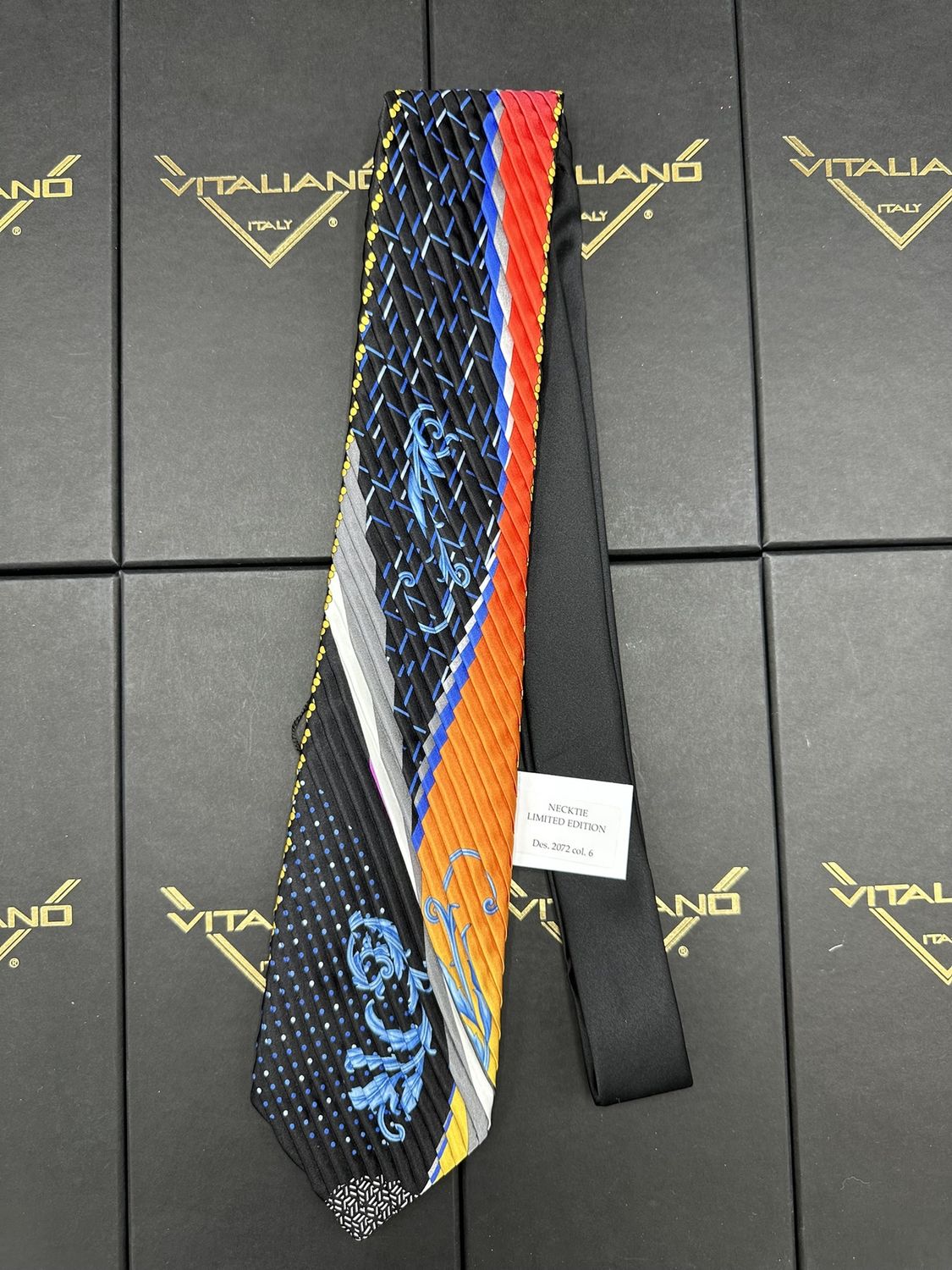 Vitaliano 16060 Limited Edition Pleated Des 2072 col 6