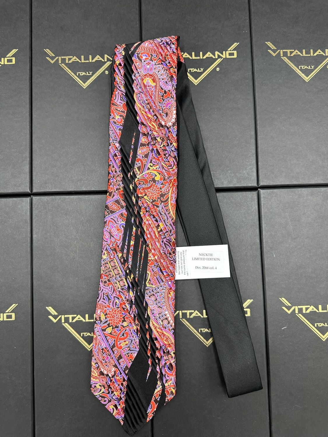 Vitaliano 16064 Limted Edition Pleated Des 2066 col 4