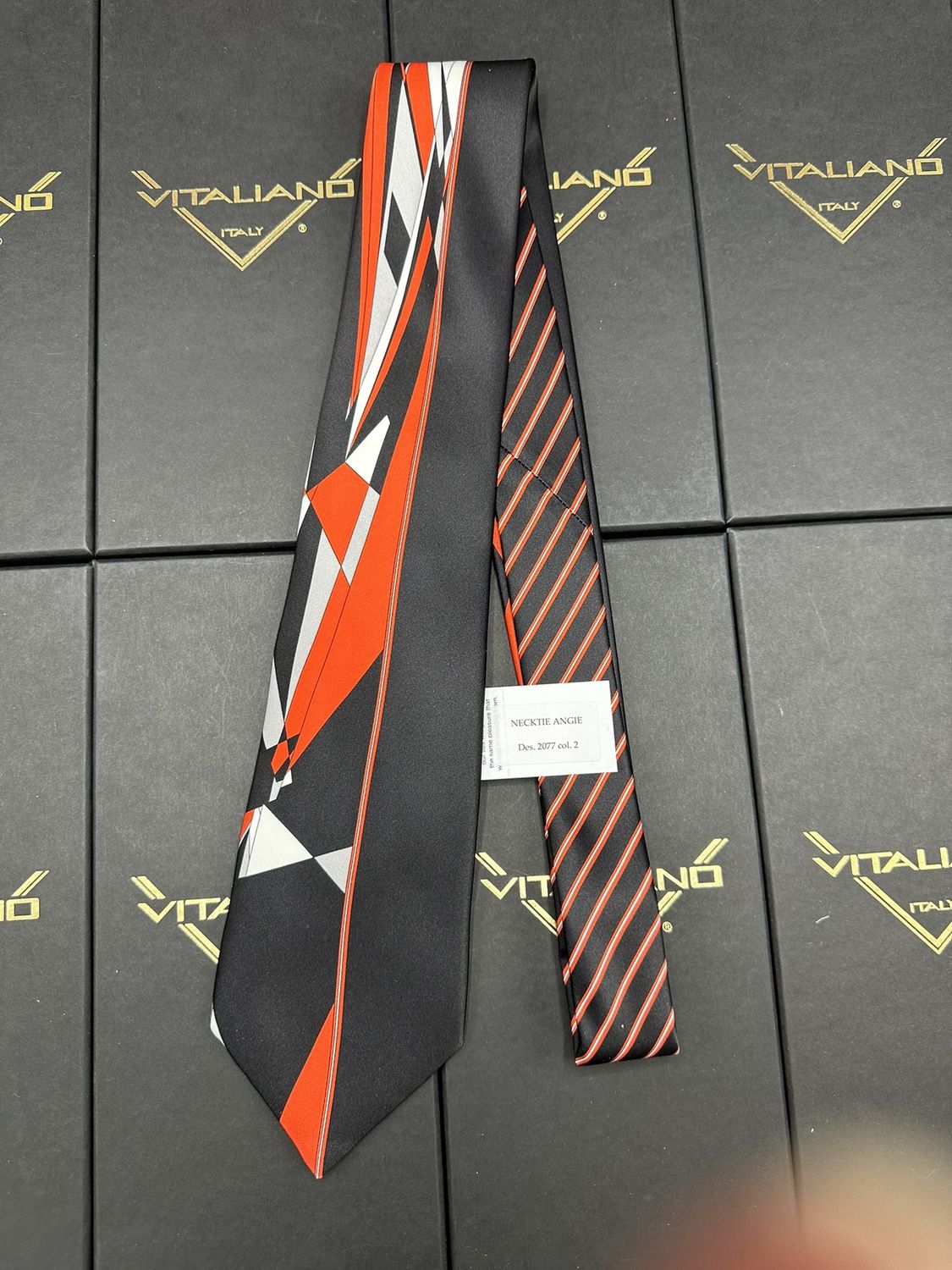 Vitaliano 16070 Signature Angie Necktie Des 2077 col 2