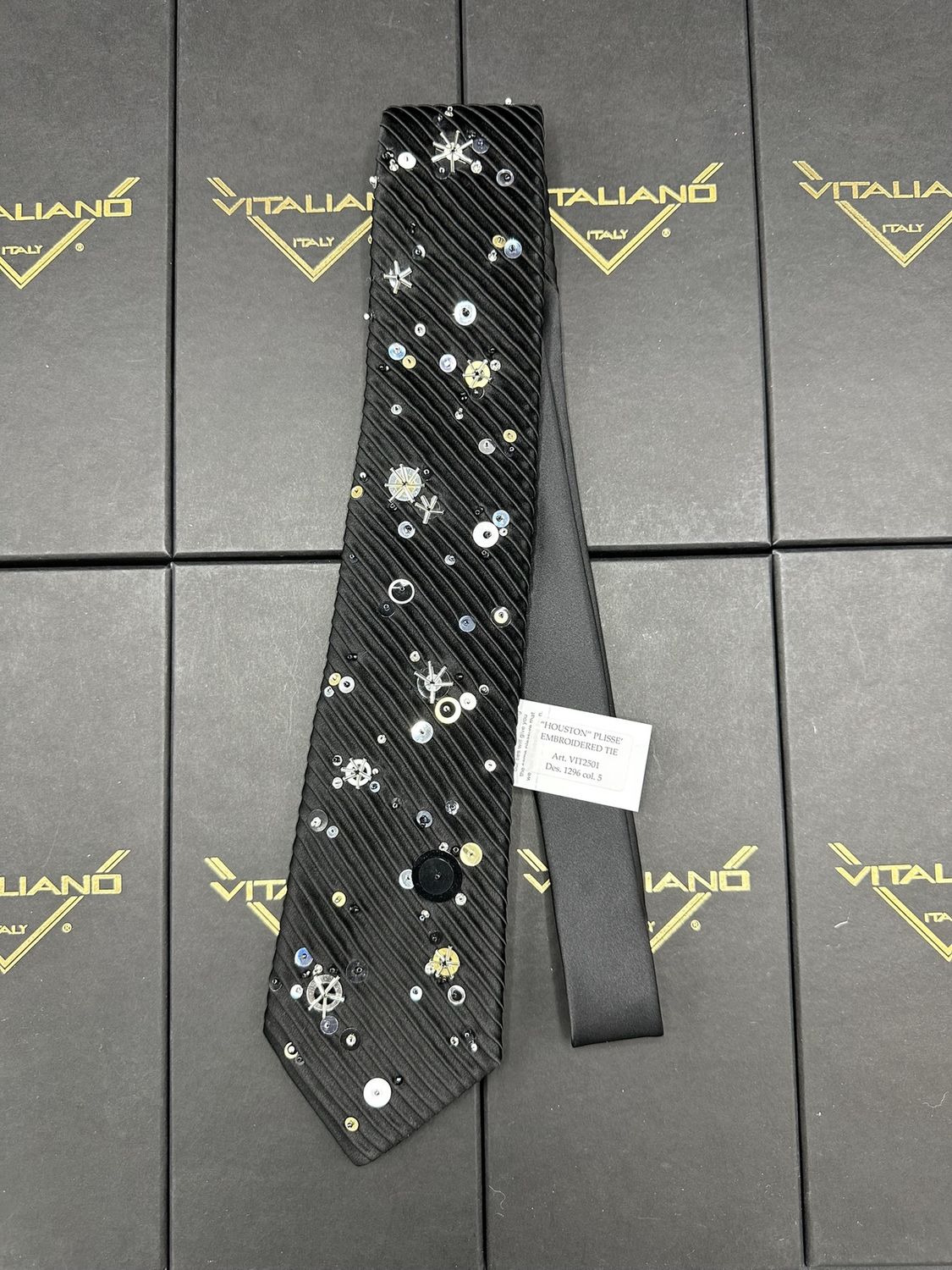 Vitaliano 16077 Houston Plisse Embroidered Tie Art VIT2501 Des 1296 col 3