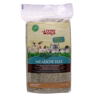 Living World Fresh Meadow Hay - 1.5 kg (3.3 lb)