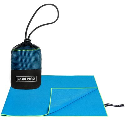 DSC - Canada Pooch On-The-Go Dog Towel Blue O/S