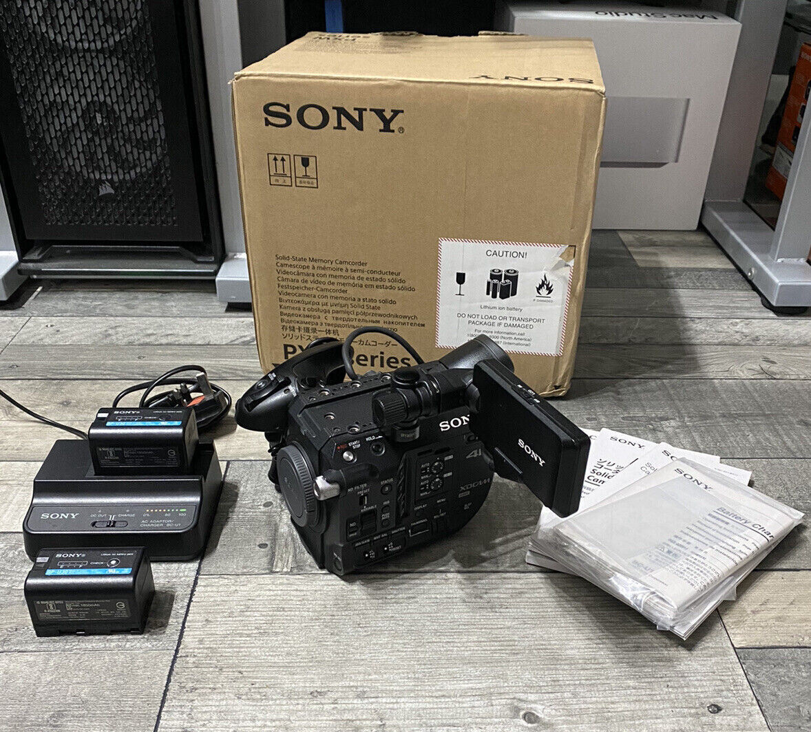 Sony PXW-FS5 4K Ultra HD Hand-Held Video With Emount Cinema Camera Camcorder