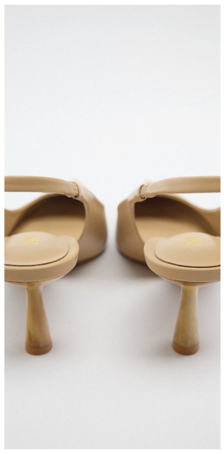 Leather slingback shoes