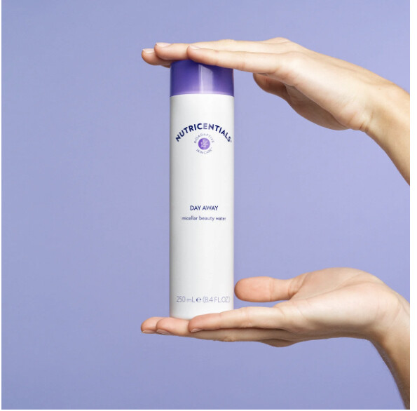 Day Away Micellar Beauty Water