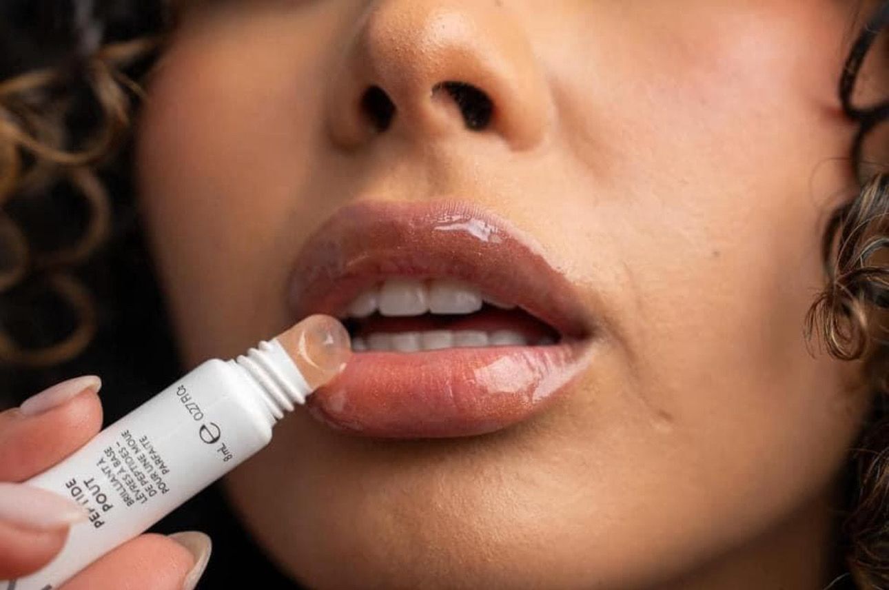Peptide Pout Lip Plumping Gloss 