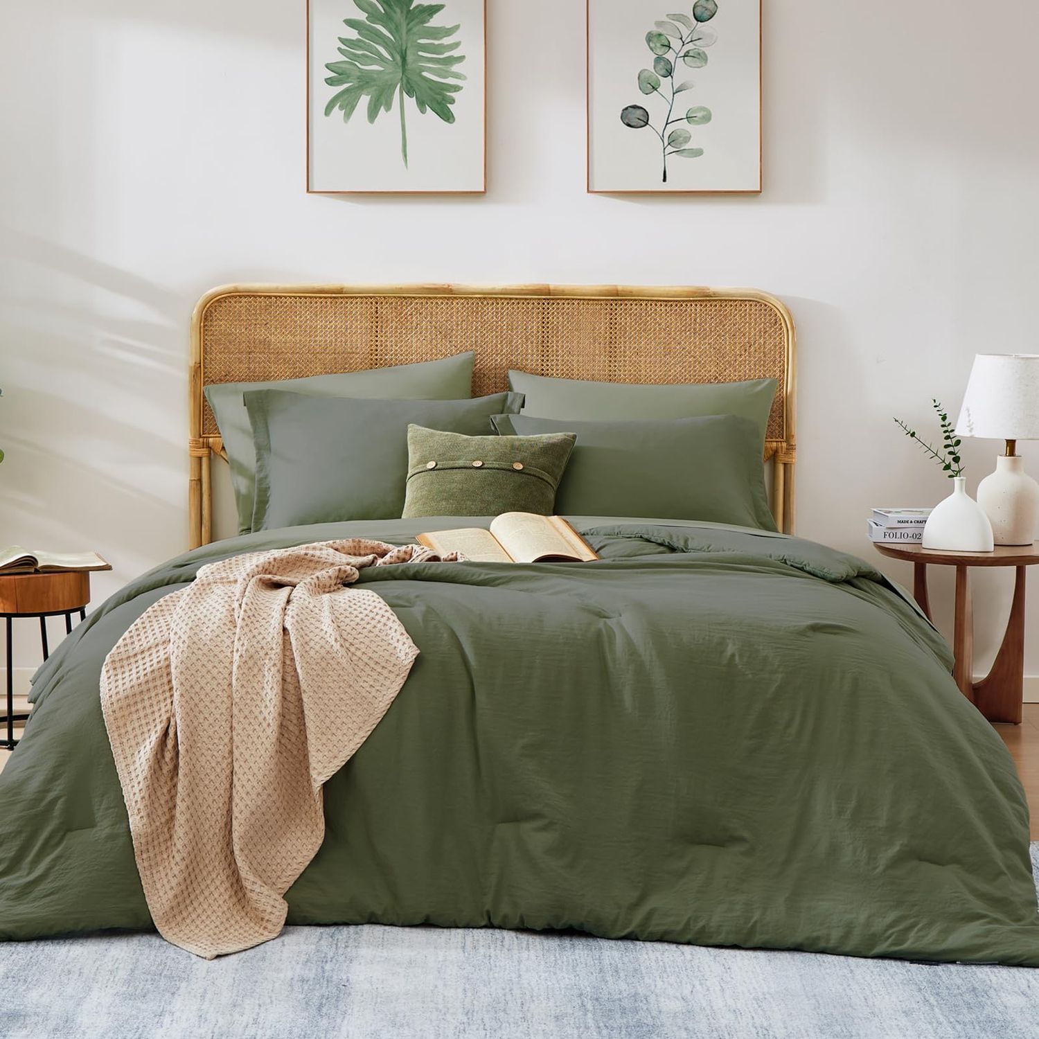 NEW 7pc Queen Comforter Set - Olive Green