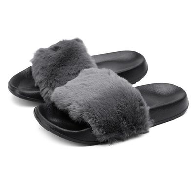 NEW Womens Fluffy Slides Sandals 6.5/7