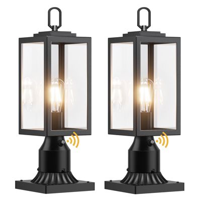 NEW 2pk Outdoor Dusk to Dawn Lights