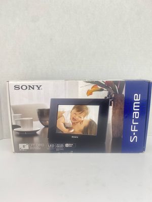 NEW Sony Digital Photo Frame 8”