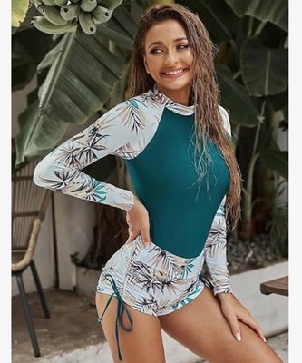 NEW Womens Swimsuit Rash Guard Two Piece Set M