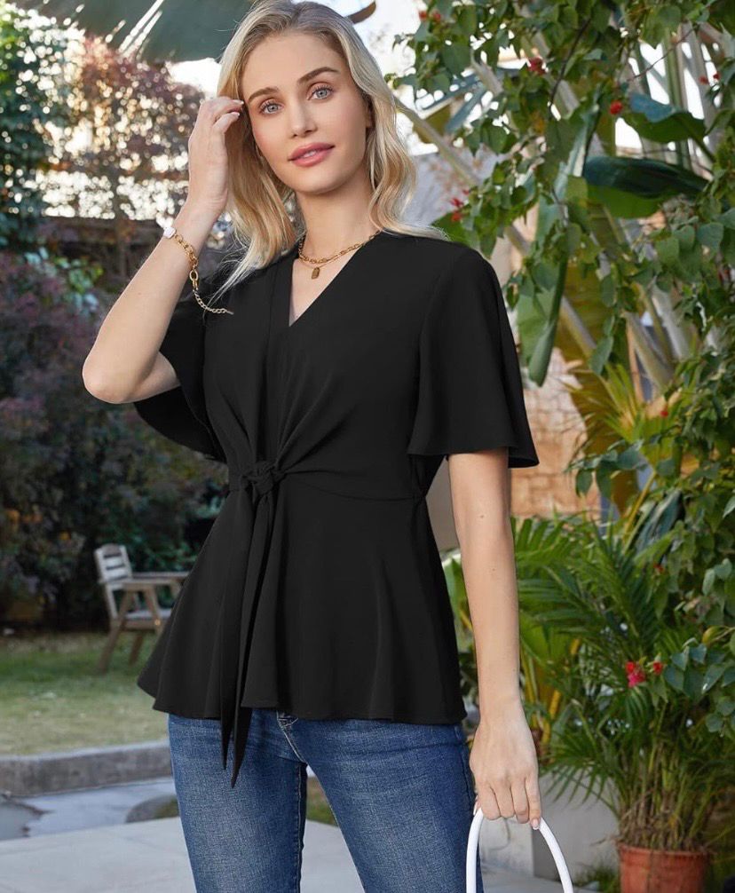 NEW Womens Peplum Short Sleeve Top M