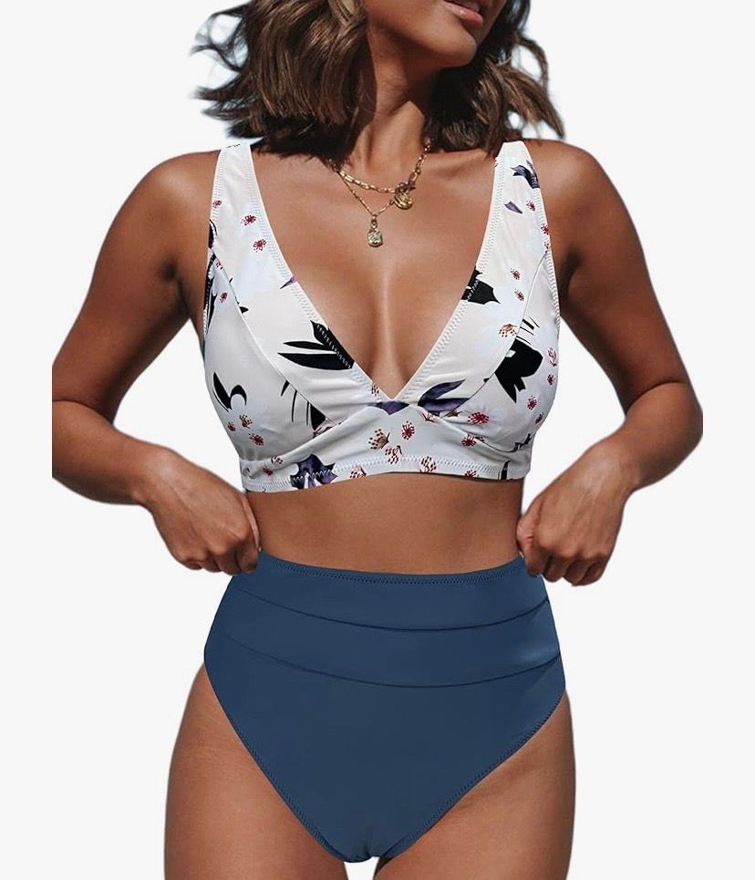 NEW Womens Floral Bikini Swimsuit Set S
