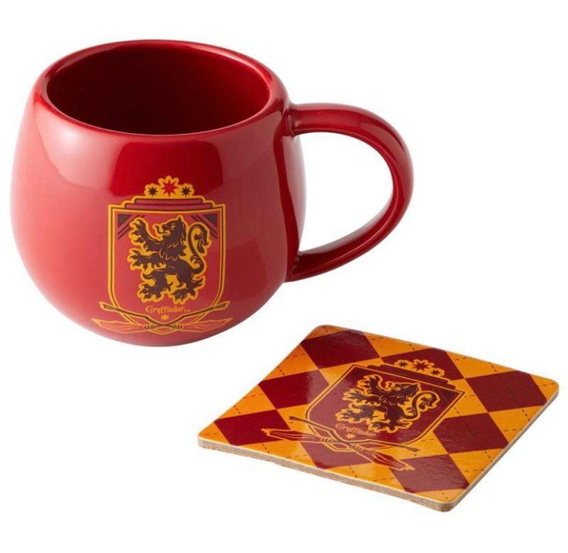 NEW Harry Potter Gryffindor Mug &amp; Coaster Set