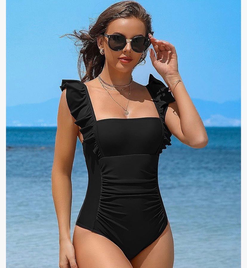 NEW Womens Ruffle One Piece Swimsuit L