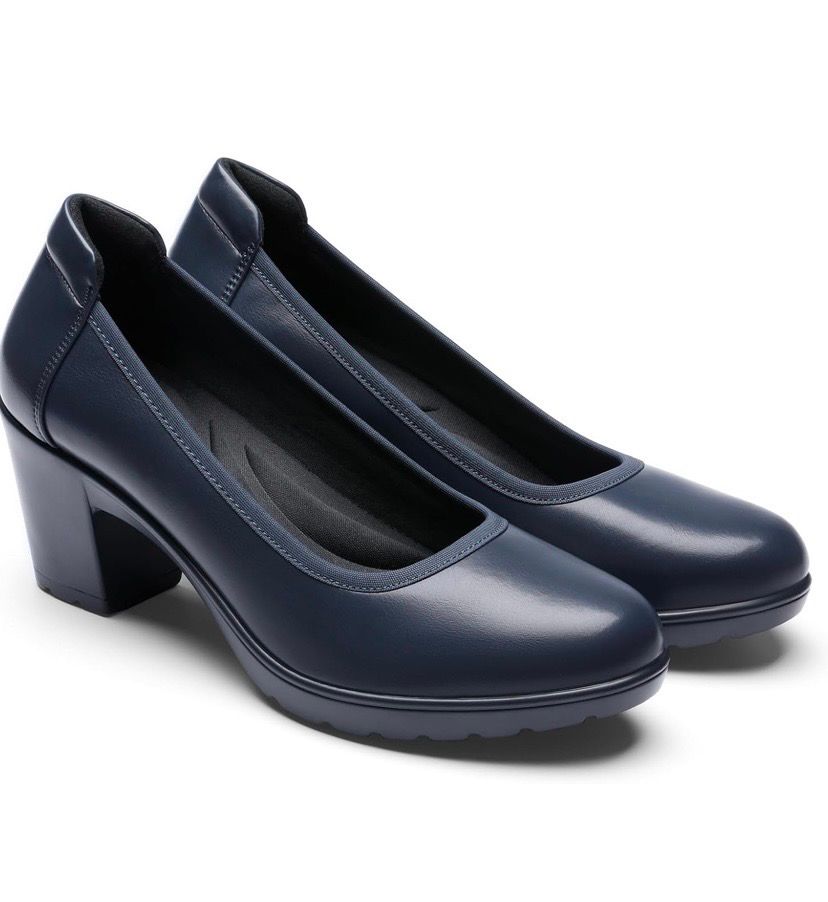 NEW Women’s Dress Shoes Heels Pumps Size 9