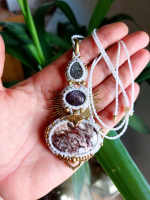 White mutistone pendant 