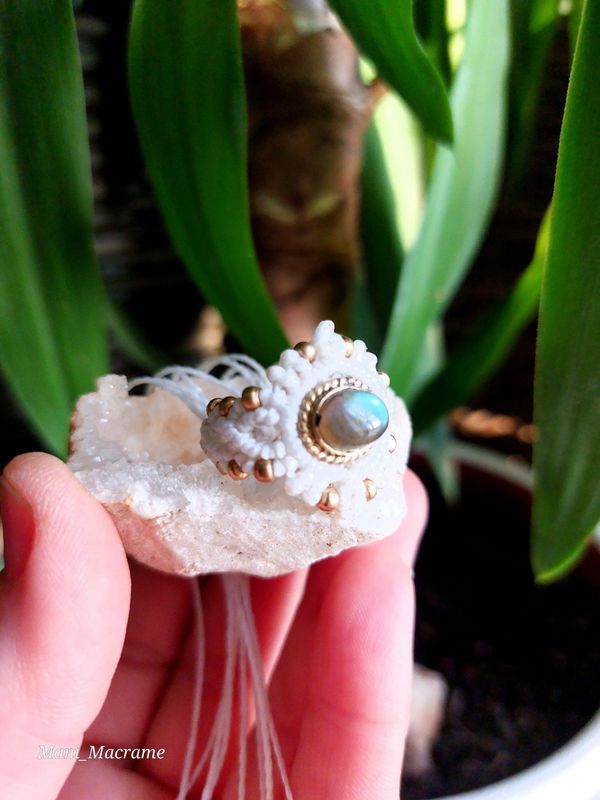 Labradorite macrame ring 