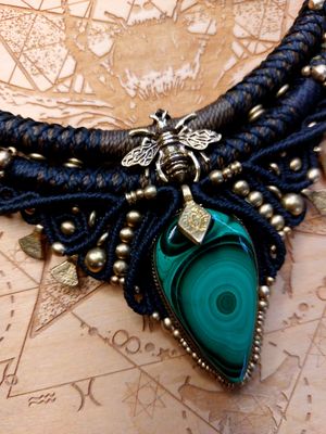Malachite wasp necklace 