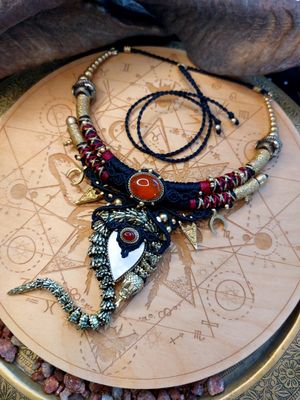 Noctis Coil necklace 