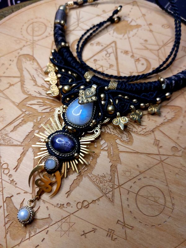 Nyx&#39;s diadem necklace 