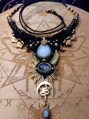 Nyx&#39;s diadem necklace