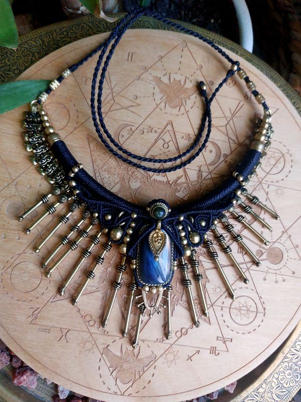Black Seraph necklace 