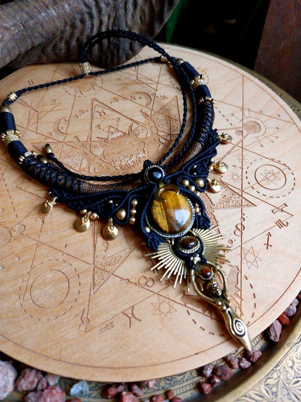 Tiger eye necklace 