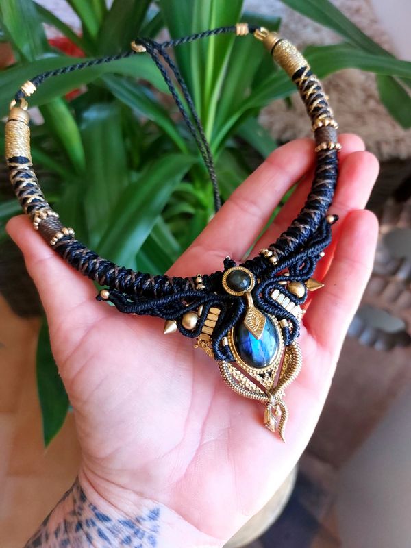 Labradorite coil necklace 