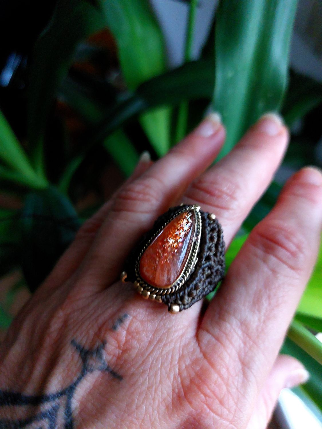 Sunstone macrame ring