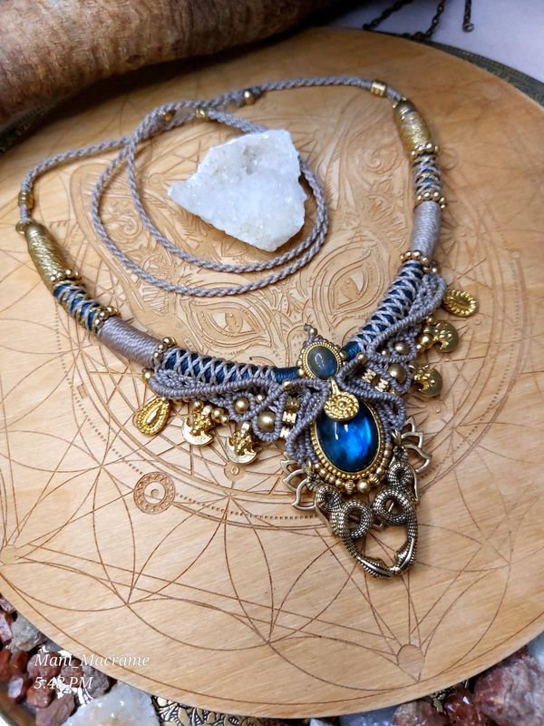 Aurora necklace