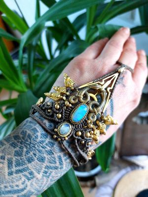 Mystic Gauntlet opal bracelet