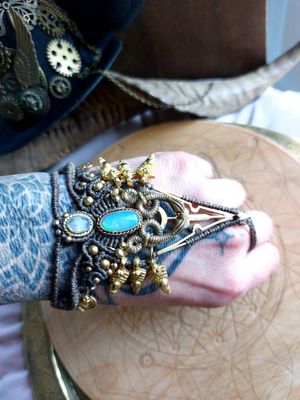 Mystic Gauntlet opal bracelet
