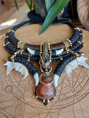 Wild Relic choker