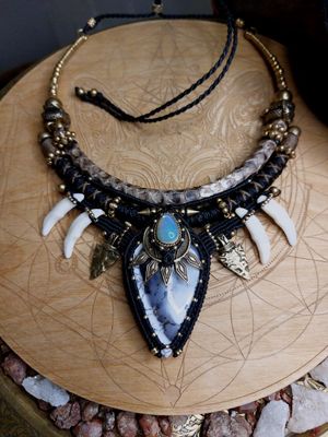 Wild Ancestors amulet