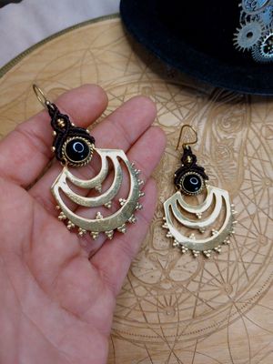 Lunar shield earring set