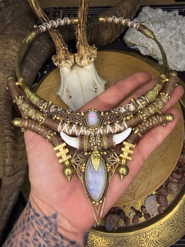 Moonlit Relic