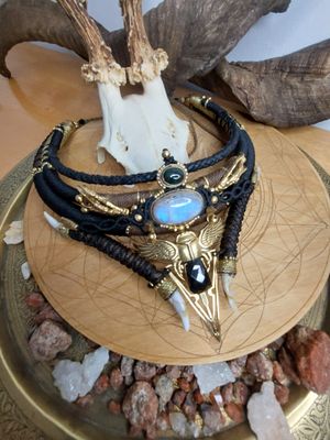 Night Eclipse Collar