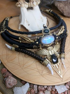 Night Eclipse Collar