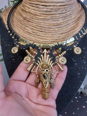 Golden Vision Collar