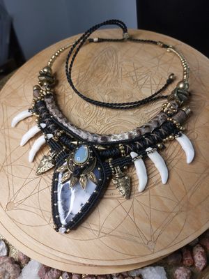 Wild Ancestors amulet