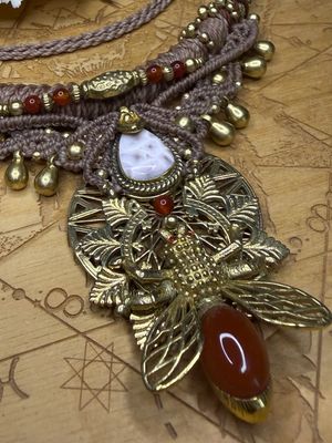Bee Talisman