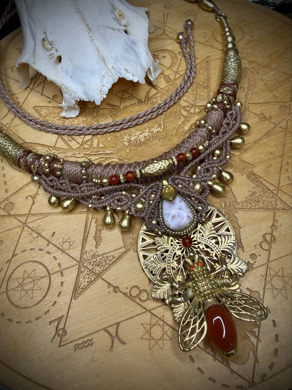 Bee Talisman
