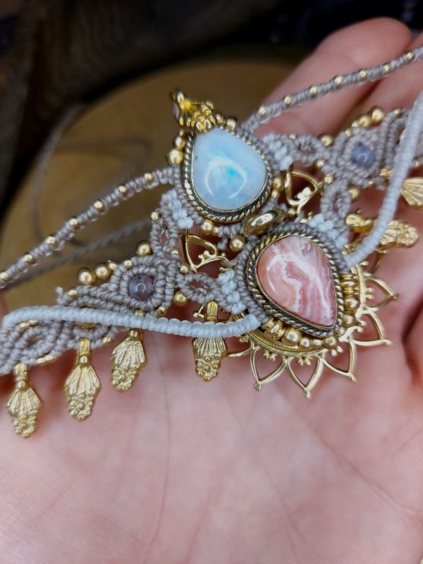 Moonlit heart crown