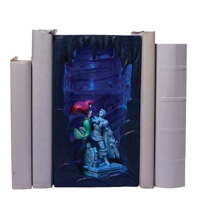 Ariels Secret Grotto LED Light Up Book Nook By Disney Showcase *SHIPS WITHIN 15 DAYS*